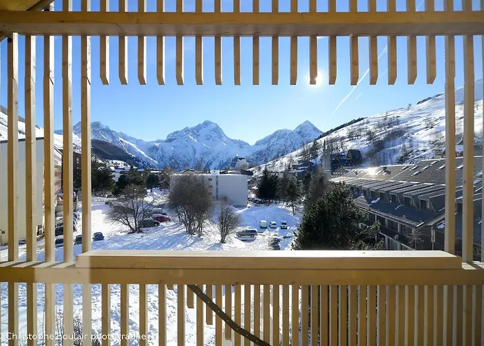 The People - Les 2 Alpes Отель 3*