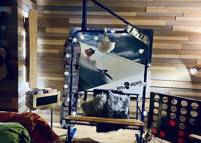 The People - Les 2 Alpes 3*