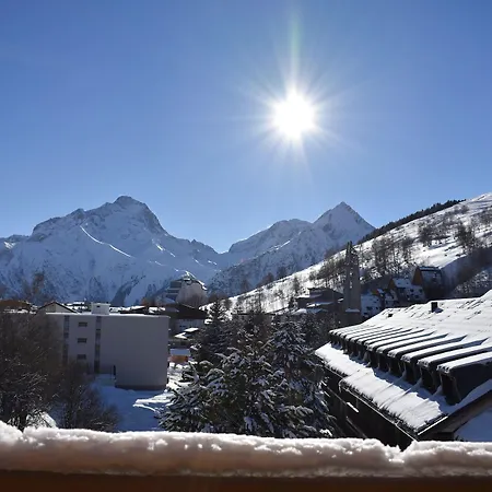 The People - Les 2 Alpes Les Deux Alpes