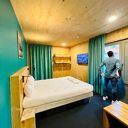 The People - Les 2 Alpes Hotel 3*