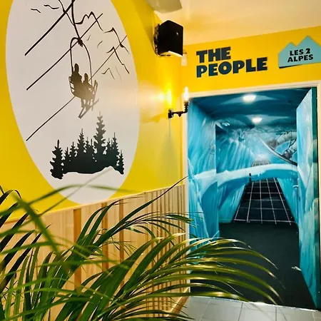 The People - Les 2 Alpes Hotel 3*