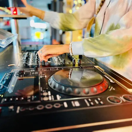 Szálloda The People - Les 2 Alpes 3*