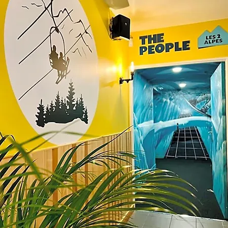 The People - Les 2 Alpes Hotell