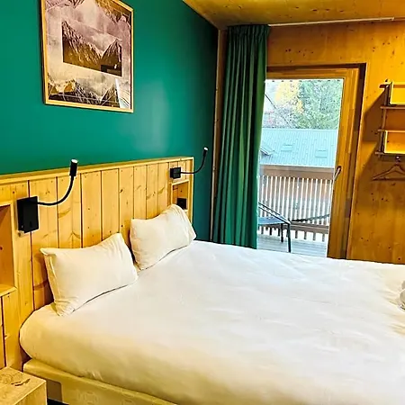 The People - Les 2 Alpes Hotel