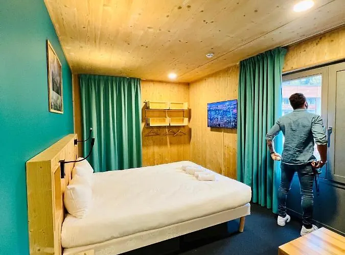 The People - Les 2 Alpes Hotel 3*