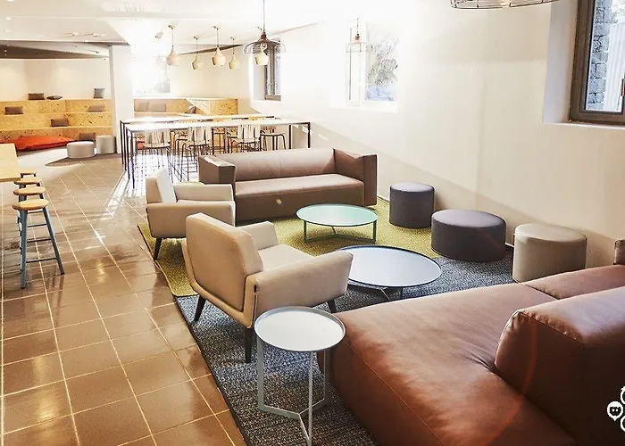 The People - Les 2 Alpes Hotel